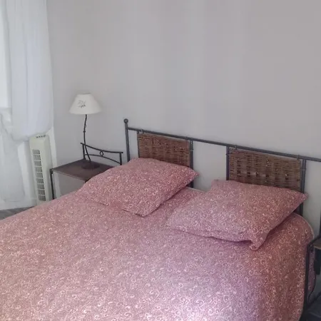 Center Apartment