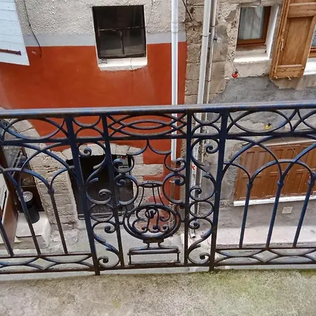 Apartment Center Forcalquier