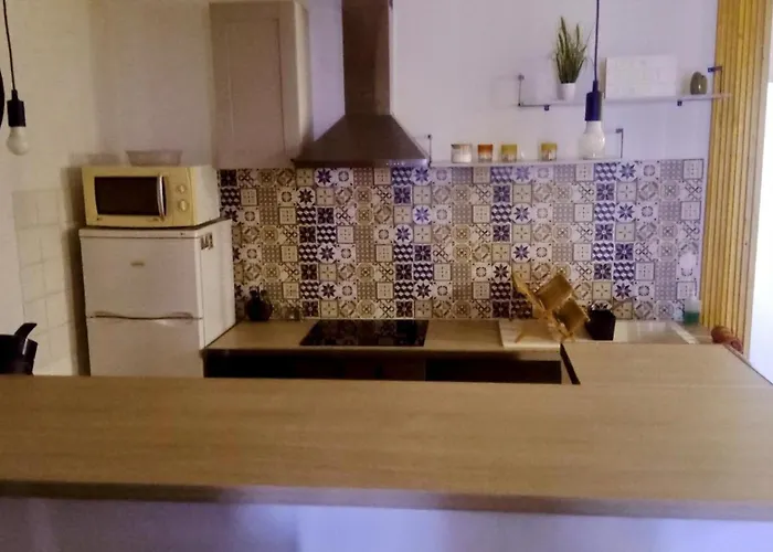 Center Apartment *