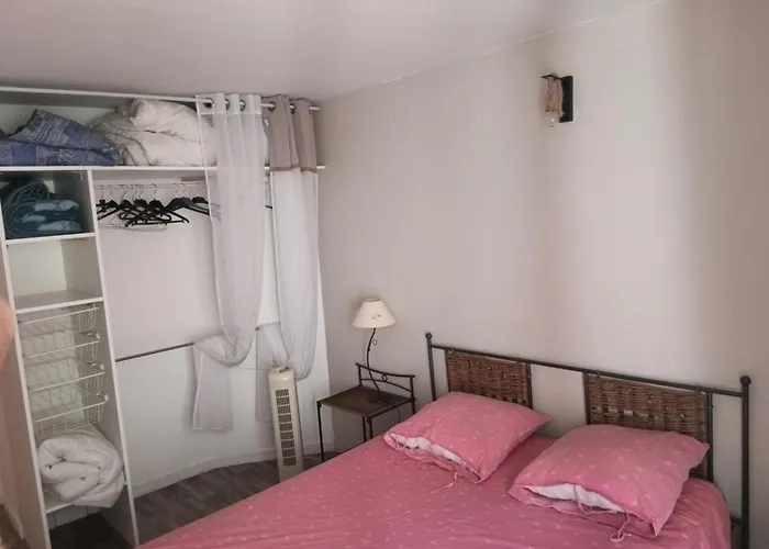 Apartment Center